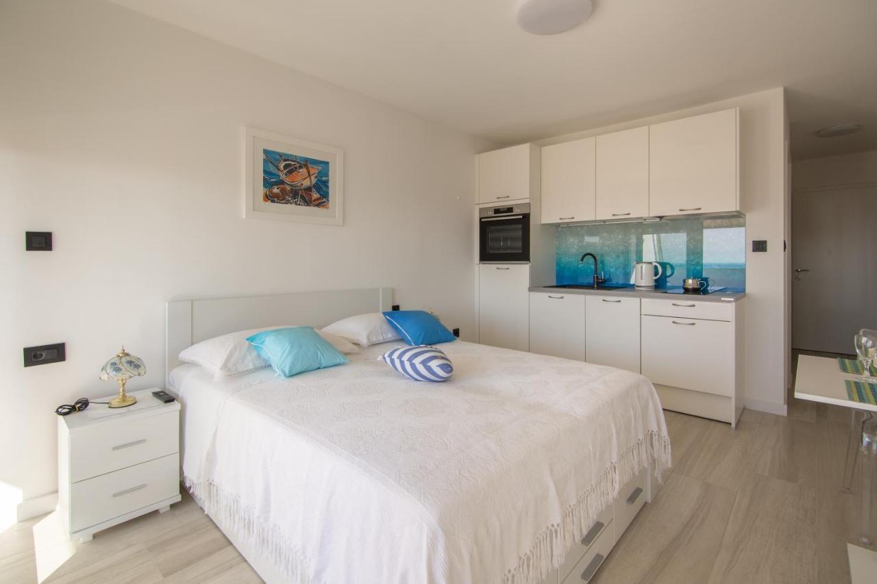 Komiža Apartments Nona Draga מראה חיצוני תמונה