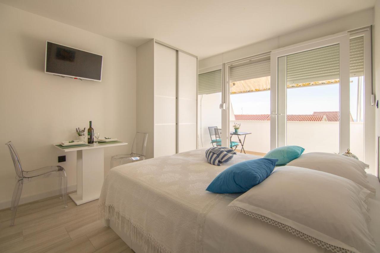 Komiža Apartments Nona Draga מראה חיצוני תמונה