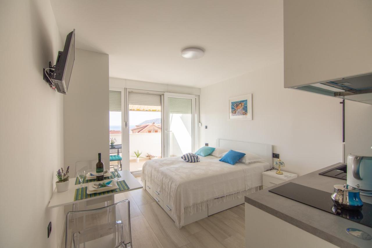 Komiža Apartments Nona Draga מראה חיצוני תמונה
