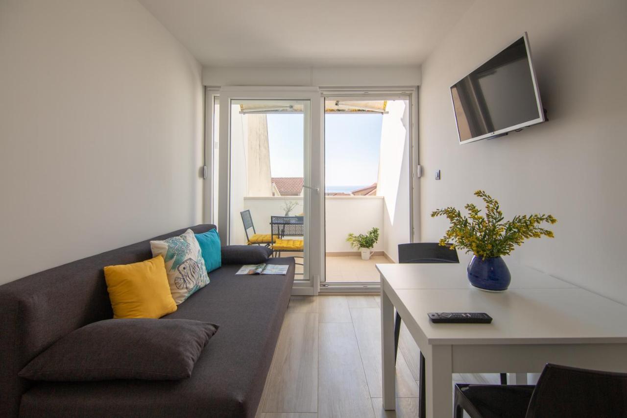Komiža Apartments Nona Draga מראה חיצוני תמונה